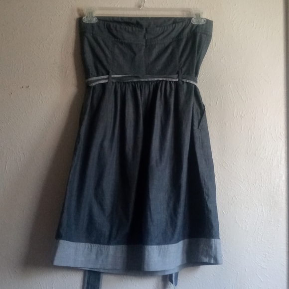 Banana Republic Halter-top Dress - Picture 4 of 8